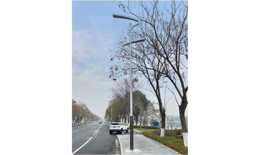 華體5G智慧路燈點(diǎn)亮南京后花園！
